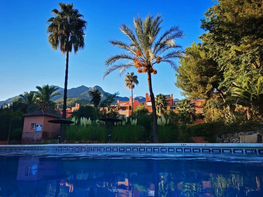 Sea Views Penthouse In Placid Natural Setting Apartment Marbella