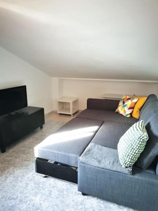 Sea Views Penthouse In Placid Natural Setting Marbellac